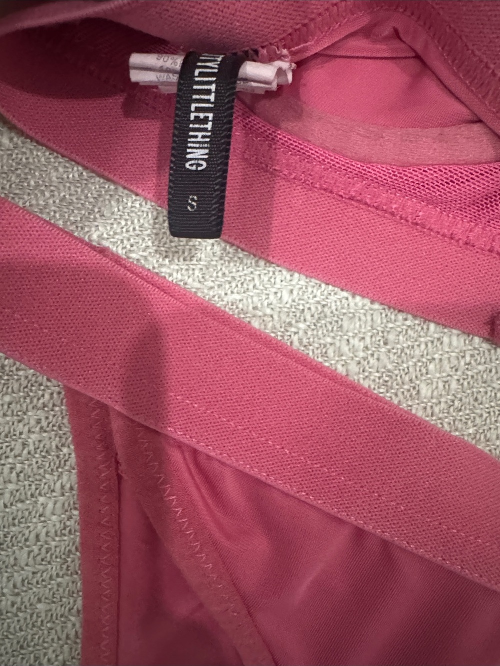Pretty Little Thing Bra Set - Picture 5 of 8